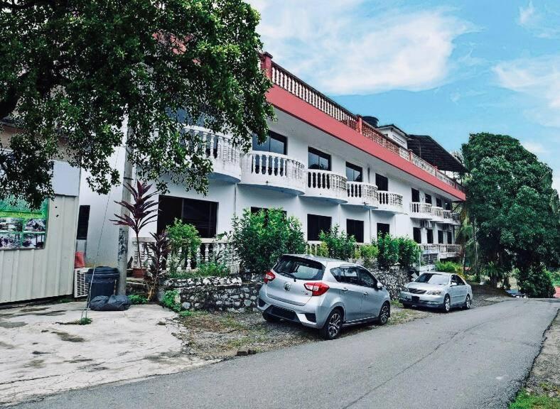 Teresek View Motel Kuala Tahan Eksteriør bilde