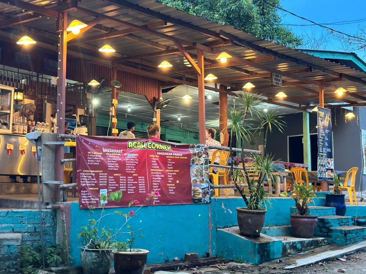 Teresek View Motel Kuala Tahan Eksteriør bilde